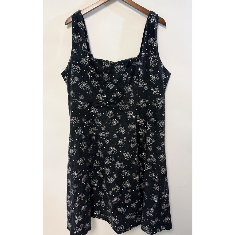 Torrid Baby Doll Dress Skulls Roses Goth Plus Size 3X 24 Punk Grunge Pin Up Girl